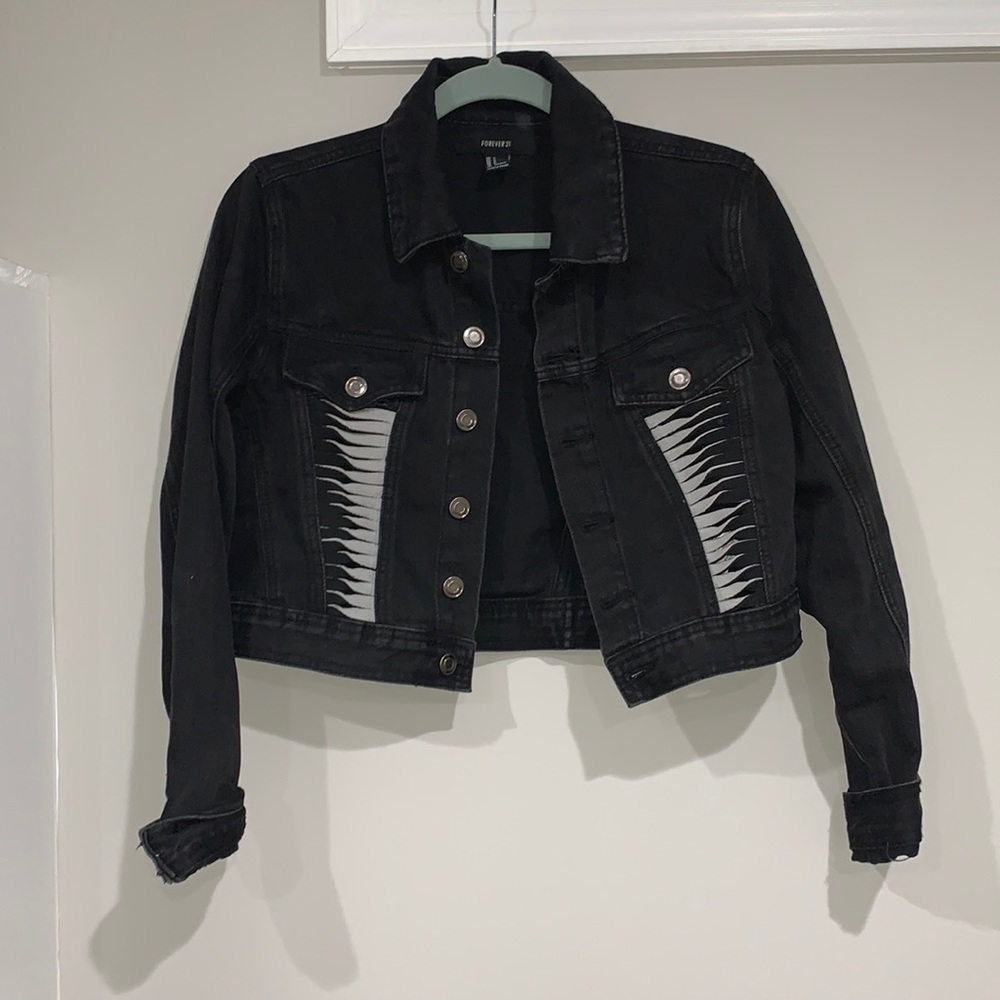 Badass black cropped jean jacket